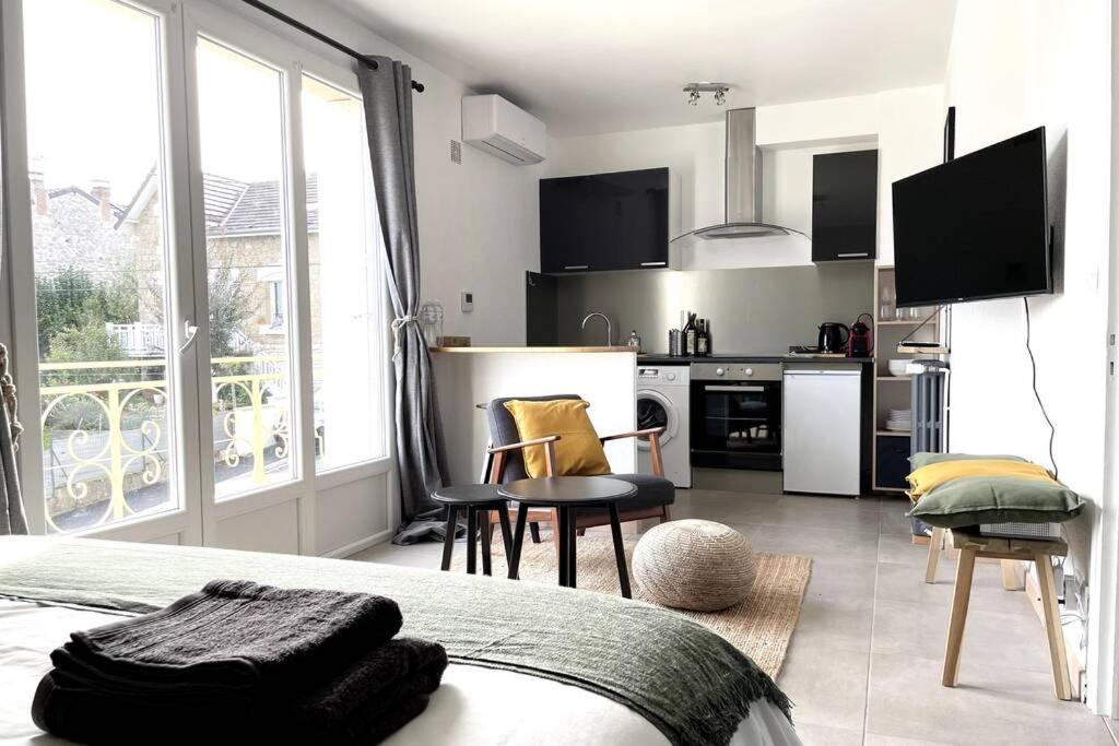 Appartements Superbe appartement avec parking gratuit sur place 22 bis Rue Etienne Dolet 19100 Brive-la-Gaillarde