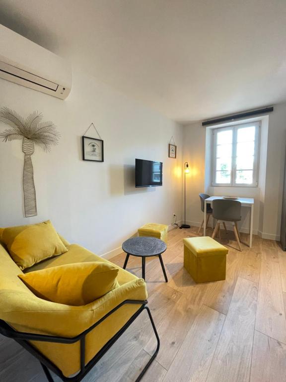 Appartements Suquet 12 Rue des Frères 06400 Cannes