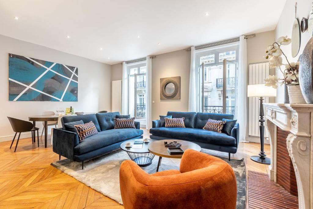 Appartements Sweet Inn - Cerisoles 1 Rue de Cerisoles, Floor 1 left 75008 Paris