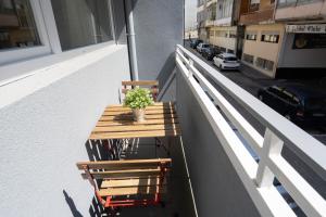 Sweet Sunny Flat w/ Balcony - Gaia