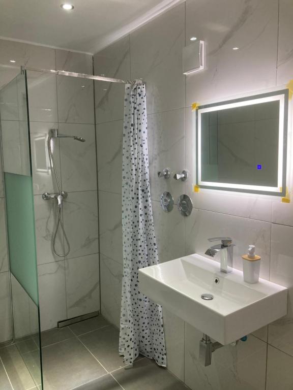 SWS Apartment Alte Bergstraße, 64342 Seeheim-Jugenheim