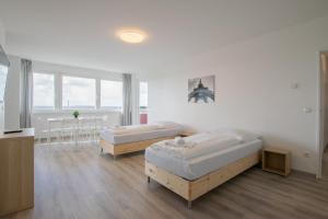 T&K Apartments - Comfortable 3 Room Apartments with Balcony
