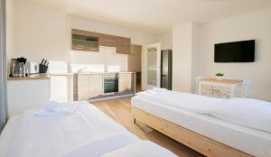 T&K Apartments - Studio Apartments - 22 min MESSE DUS & Airport DUS