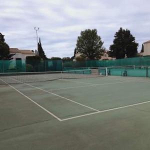 Tennis Village