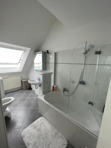The Beverly Hills of Frankfurt in Hofheim Penthouse or Garden