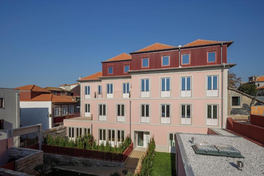 The Downtown Charming Apartments 122 Rua Senhora das Dores, 4000-008 Porto