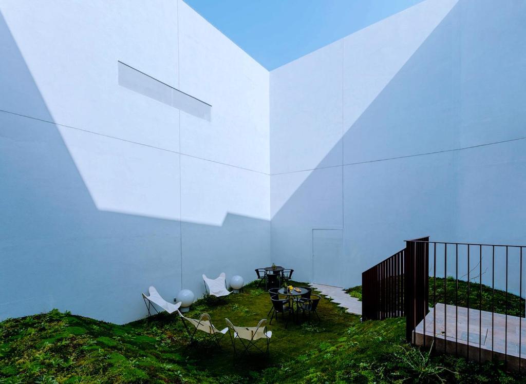 THE MODERNIST, Architecture experience 27 Rua Dom Francisco Gomes, 8000-306 Faro