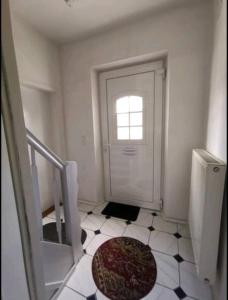 Tolles Möbliertes Zimmer in WG Haus in Ulm nähe Uni und Uni-Klinik