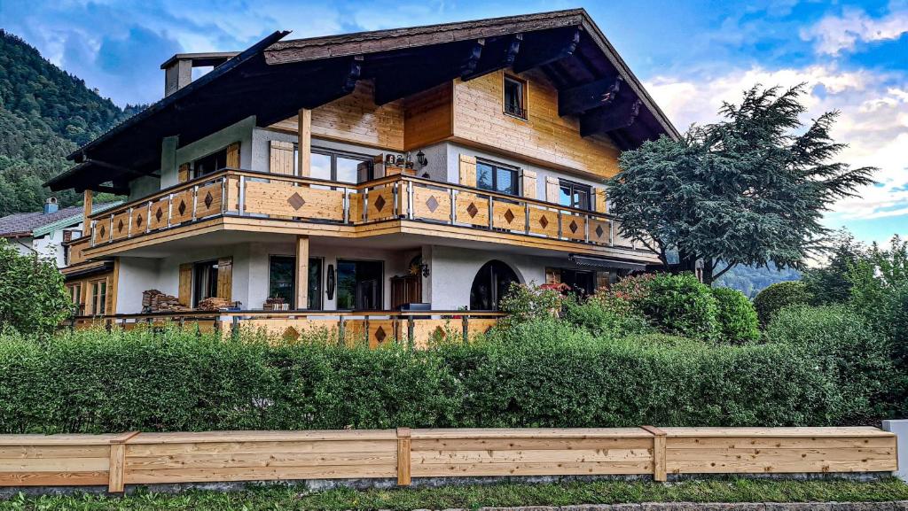 Appartements Urlaub beim Filmemacher Thomas Junker Westerbergstraße 21 83324 Ruhpolding