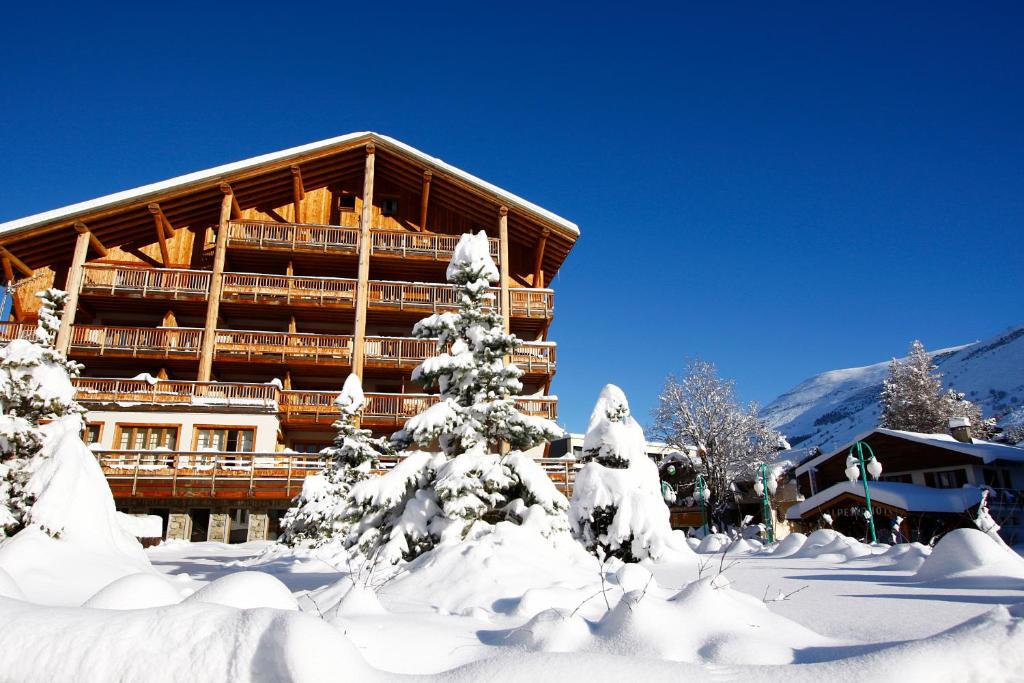 Appartements Vacancéole - Résidence Cortina 117 Avenue de la Muzelle 38860 Les Deux Alpes