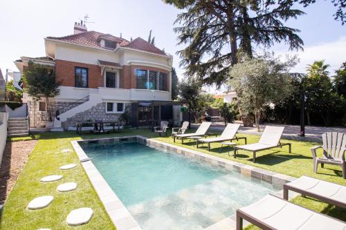 Villa 404 Marseille , Bd Michelet proximité Stade,Chanot,Calanques
