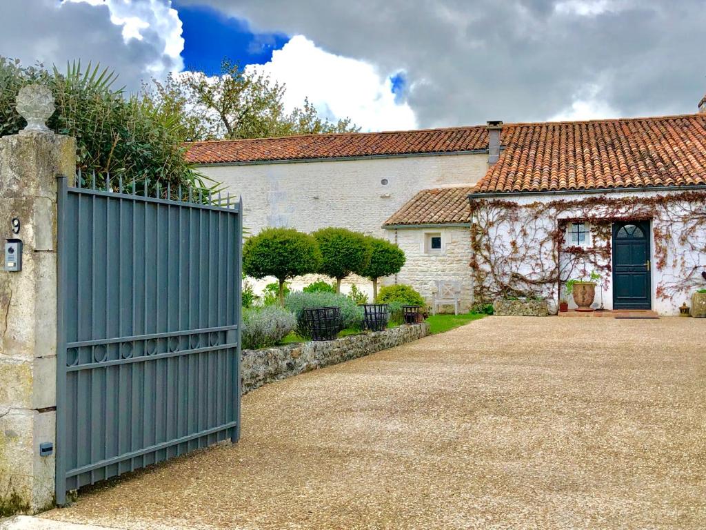 Villa 54 - Plage Aiguebelle 250m 83980 Le Lavandou