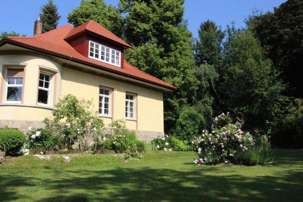 Appartements Villa Bergmann Gartenstraße 52 95213 Münchberg