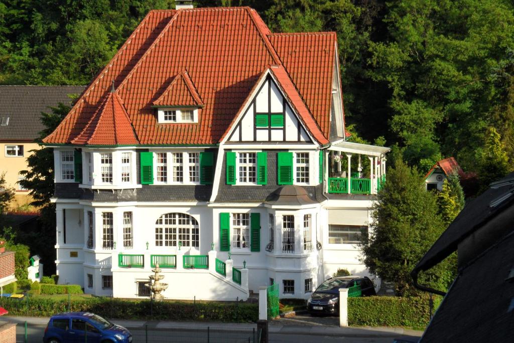 Appartements Villa Biso Hasencleverstraße 19 42659 Solingen