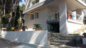 Villa Bobnell