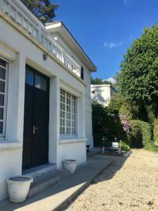 Villa des Millepertuis