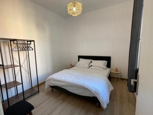 Villa Honore, véritable tout à pied, plein centre-ville, plage à 5min à pied