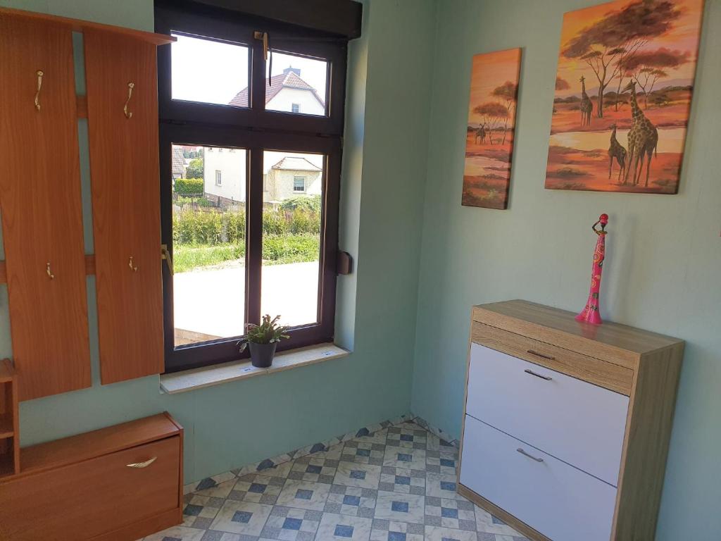 Villa Kayna 19 Bahnhofstraße, 06712 Zettweil