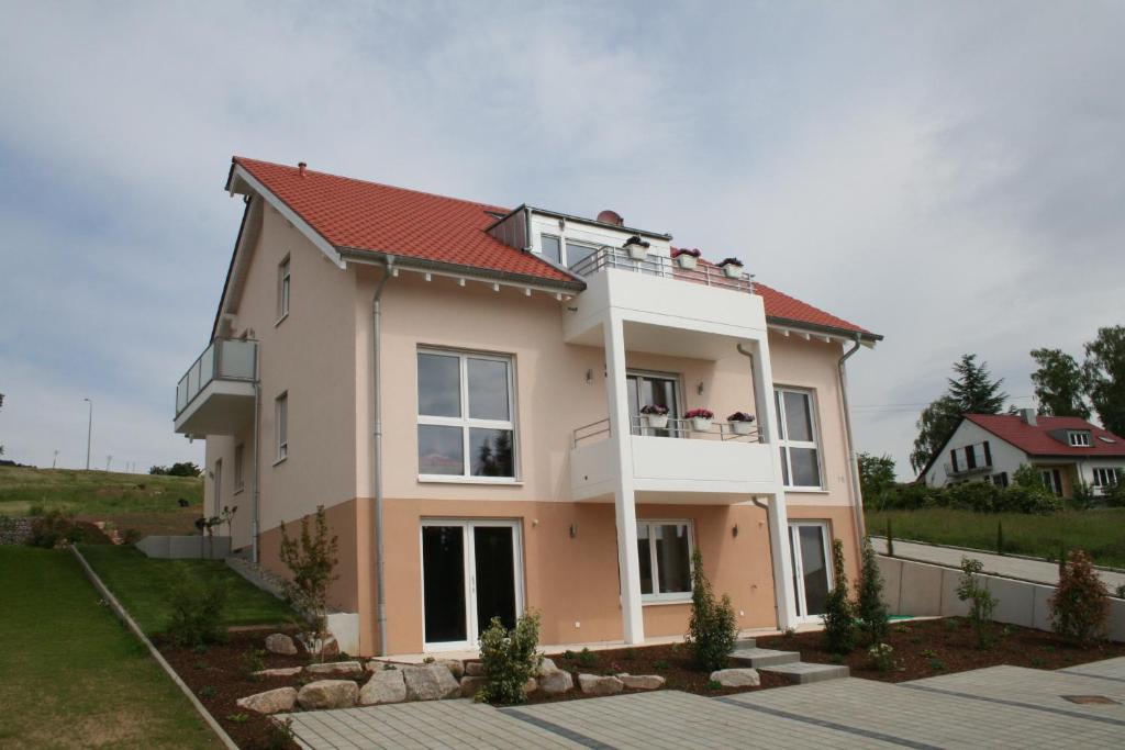 Villa Mandelblüte Im Weißröckel 15, 76889 Gleiszellen-Gleishorbach