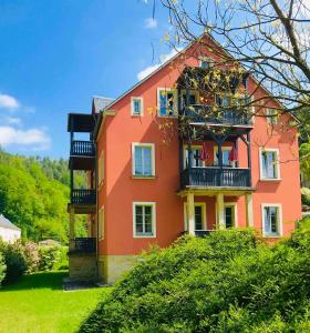 Appartements Villa Monsei Pflanzengartenweg 8 01814 Bad Schandau Saxe