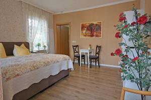 Villa Ostseelilie - Appartements mit Balkon und Meerblick