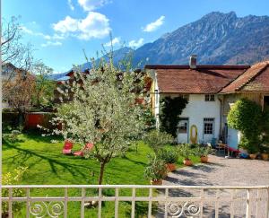 Appartements Villa Rosen - Ferienwohnungen Frühlingsstraße 7 83435 Bad Reichenhall Bavière