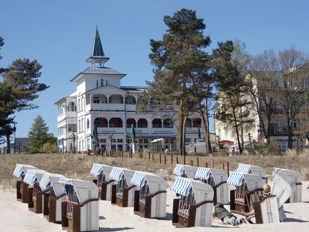 Appartements Villa Seeblick Binz Strandpromenade 44 Erdgeschoss mit den Wohnungsnummern 1, 3, 11 und 13 18609 Binz