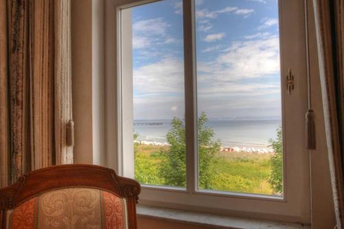 Villa Strandeck - Ferienwohnungen direkt am Strand