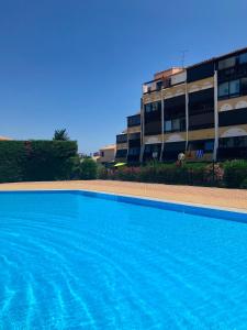 Appartements Village Naturiste-Rez jardin ou 4ieme -vélos-piscine -Le Cap d'Agde - holidaysochicA 4 avenue de Port Ambonne Résidence Port Venus 34300 Le Cap d\'Agde Languedoc-Roussillon