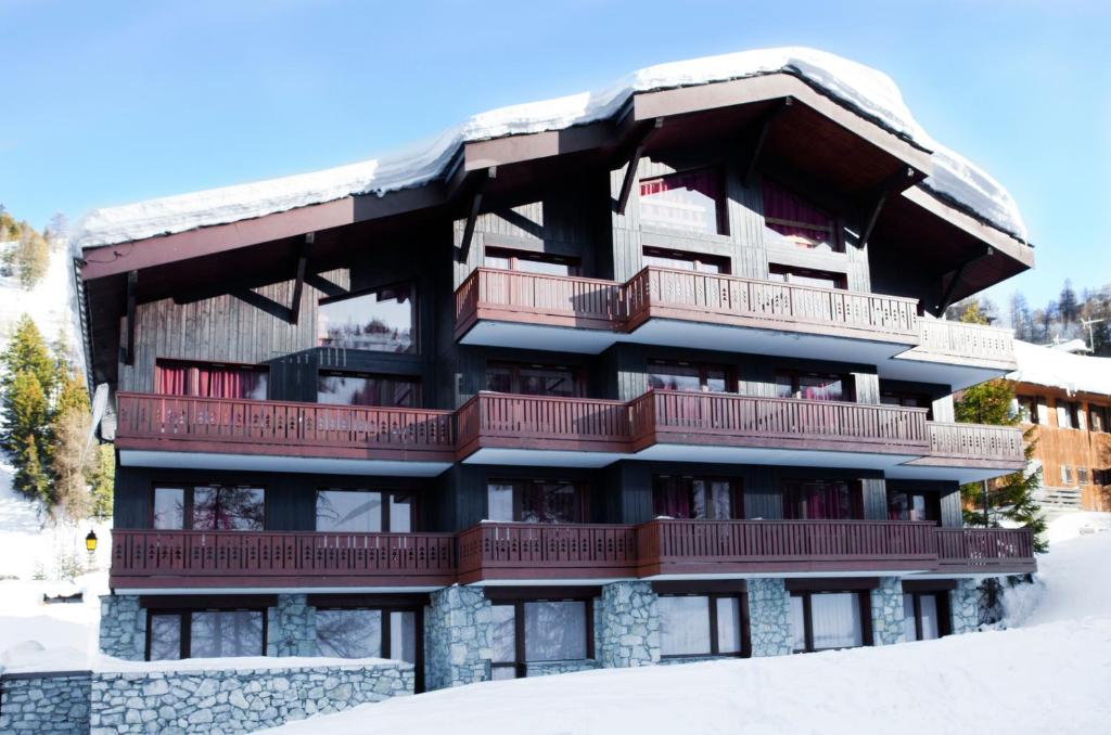 Appartements VVF Résidence Plagne 1800 Paradiski Résidence les Arolles 73210 Plagne 1800