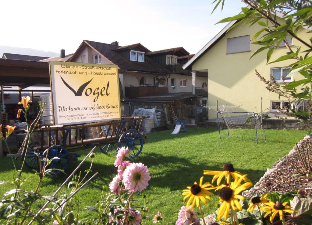 Weingut & Straußwirtschaft Vogel Ruländerweg 7, 79235 Vogtsburg im Kaiserstuhl