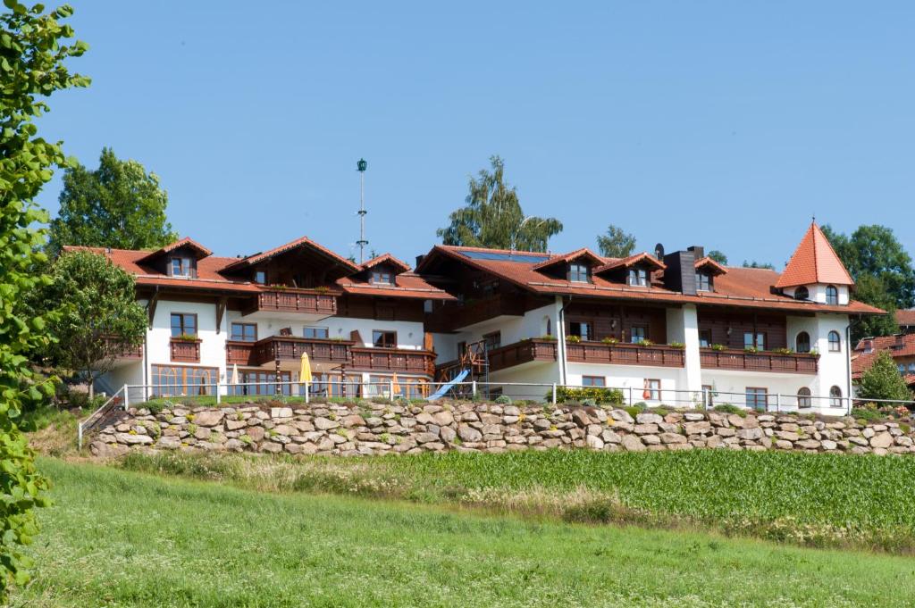 Appartements Wellness Ferienwohnungen Zellertalblick Blachendorf 17 94256 Drachselsried