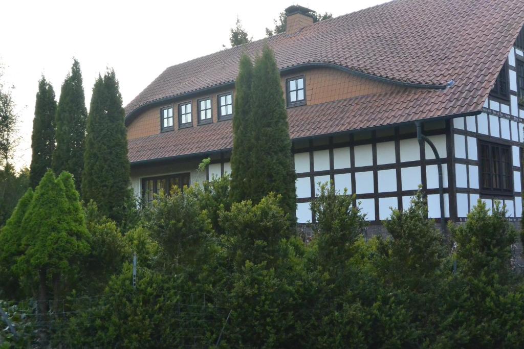 Appartements Wiehen Inn Wiehenstrasse 1a 32361 Heddinghausen