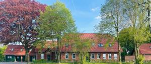 Wohlfühlzeit! Stilvolle Familien-Unterkunft auf dem Land mit Sauna & Spielplatz