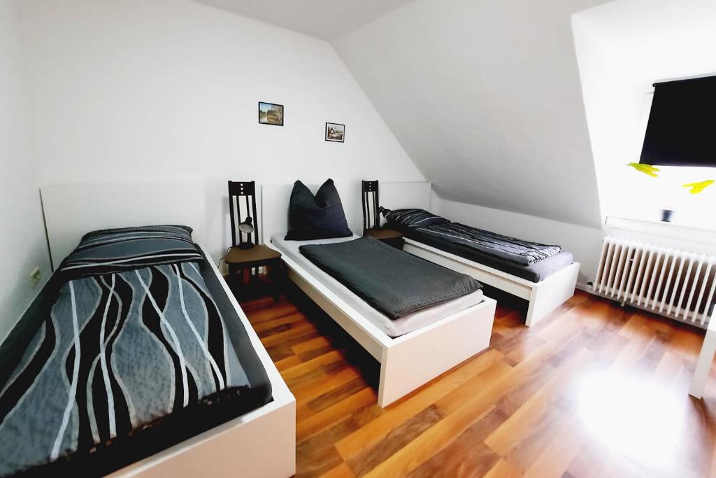 Appartements Work & Stay Apartment mit TV & WLAN 31 Triftstraße 47533 Clèves