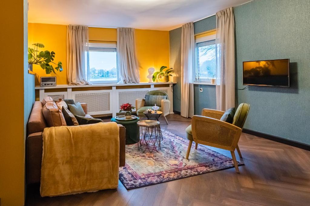 ZOLLHOES Zoek de grens op! 18 Ter Apeler Straße, 49733 Barenfleer
