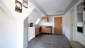 Appartements Zwei Ferienwohnungen - Fahrradstellplätze, Mainradweg 8 Badergasse 97236 Randersacker Bavière