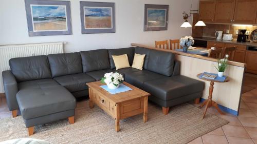 Maison de vacances Appartment Haus Glowe - Wohnung 11 - 300 m zum Strand Waldsiedlung 42 Klein Gelm