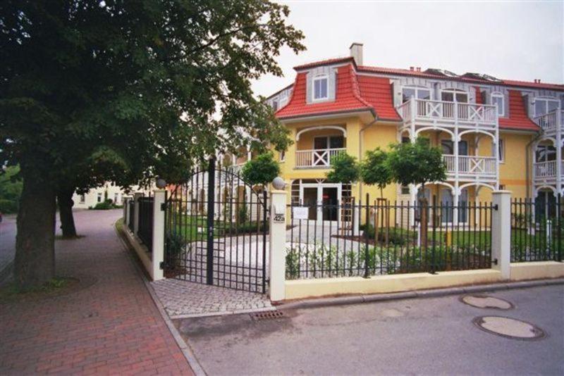 Appartements Appartmenthaus Ostseestrand Hermann-Haecker-Str. 42 a, 18225 Kühlungsborn