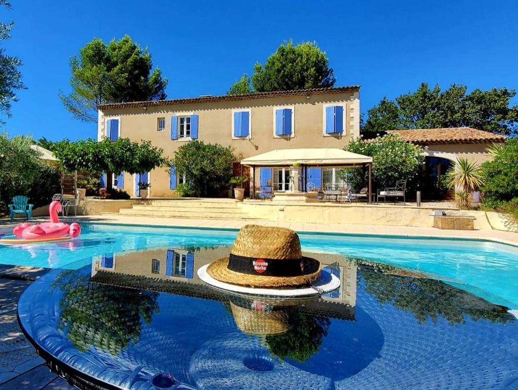 Maisons de vacances Appel du Luberon Chemin des Mallans, 84360 Mérindol