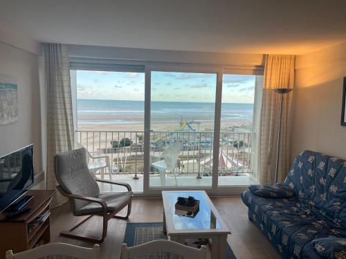 Appt plein centre , face mer avec parking Le Touquet-Paris-Plage france