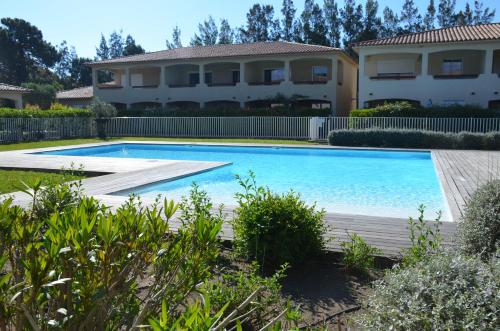 Appt T2 Standing avec Piscine et Terrasse Porto-Vecchio france