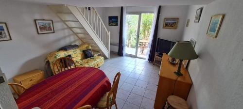 Appartement APT en résidence VALRAS PLAGE 7 PERS avec PISCINE, bord de MER Cami Founjut Valras-Plage