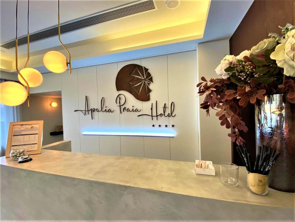 Hôtel Apulia Praia Hotel Avenida da Praia, 45, 4740-033 Esposende