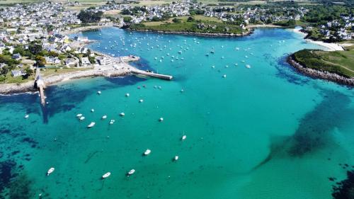 AR MILIN - Magnifique moulin les pieds dans l'eau Landunvez france