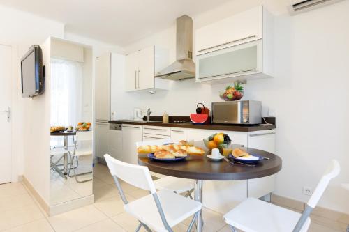 Appartement Archer de Palma YourHostHelper 15 Boulevard Général Vautrin Cannes