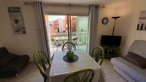 Appartement ARCHIPEL III Joli T2 piscine proche plage Richelieu cap d'Agde ARCHIPEL III APPT 7D Le Cap d\'Agde