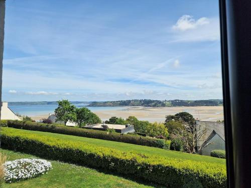 Architect villa with fantastic sea view, Locquirec Locquirec france