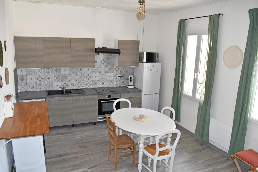 Appartement Argelès sur Mer - Bel appartement 12 Rue Camille Desmoulins, 66700 Argelès-sur-Mer