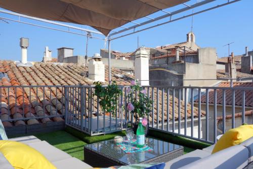 Appartement Arles Holiday - La Terrasse 9 Rue des Suisses Arles